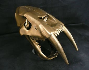 Handmade metal Smilodon / Sabre Tooth Tiger Skull sculpture