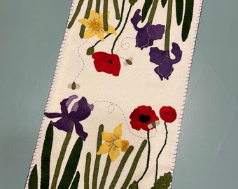 Digital Download! Summer Colors Table Runner wool applique