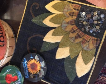 Pattern only!Sunflower Table Mat for wool applique