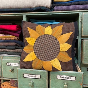 Digital pattern! August Sunflower pillow wool applique