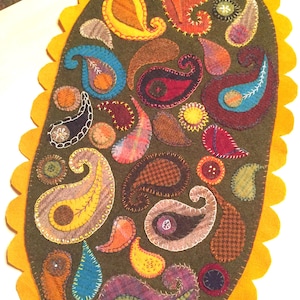 Pattern only! Paisleys and Pennies wool applique