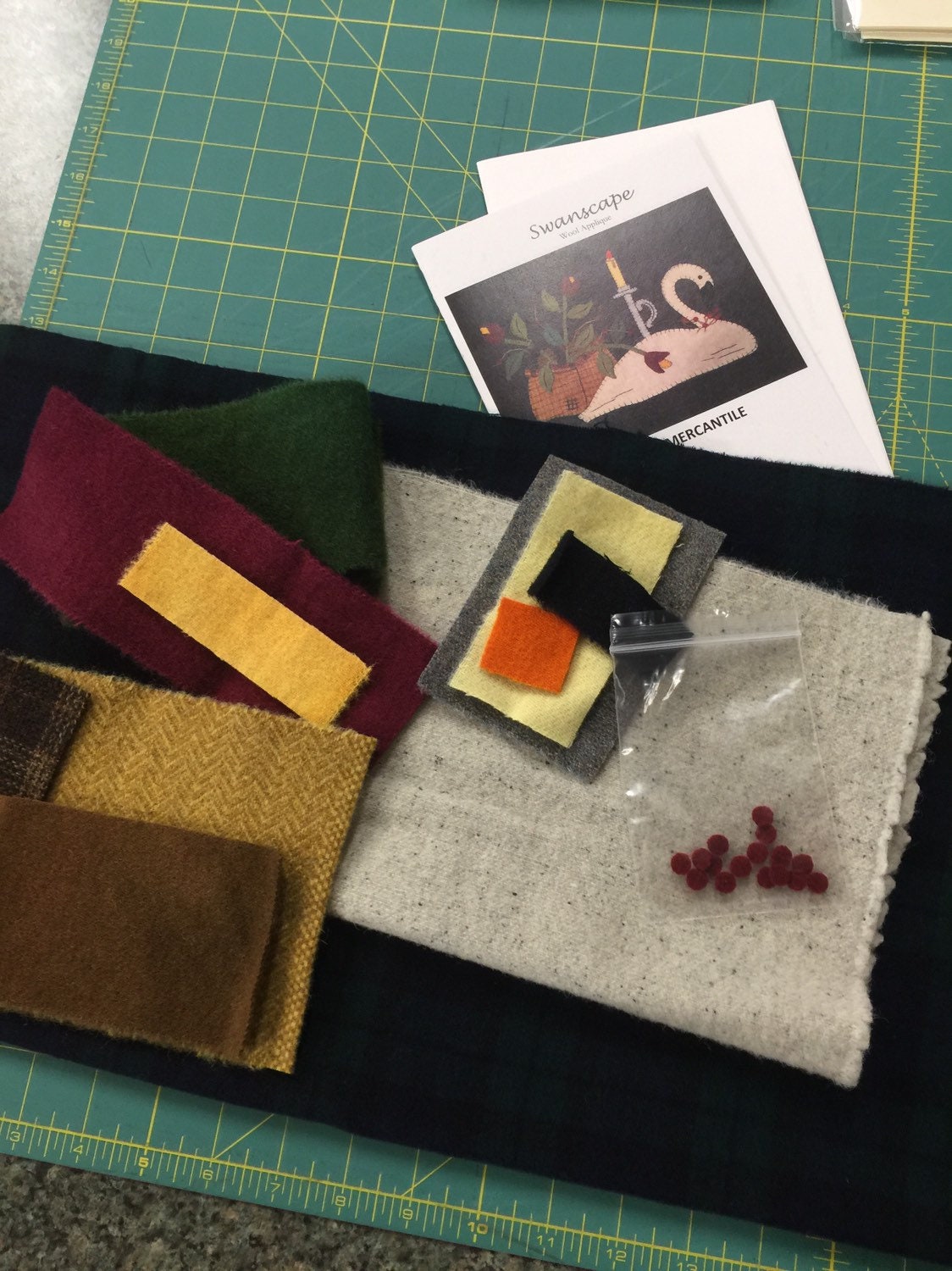 Swanscape Wool Applique Kit 
