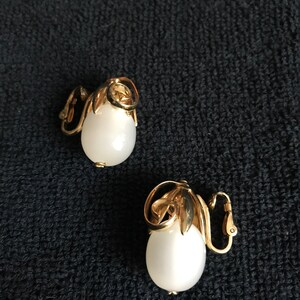 Napier (Eugene Bertolli) Kumquat Clip Earrings (Rare)