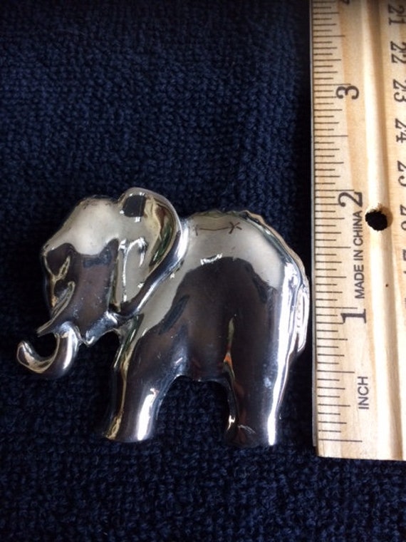 Vintage Elephant Pin (Silver Plated) - image 2
