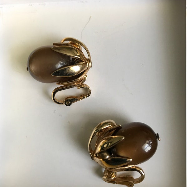 Napier (Eugene Bertolli) Kumquat Clip Earrings (Rare)
