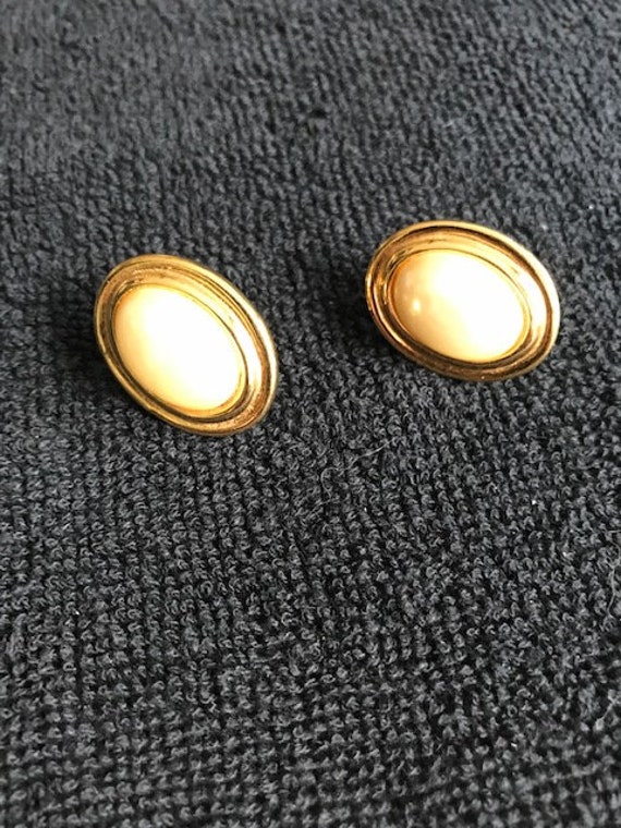 Vintage Napier Faux Pearl Clip Earrings - image 1