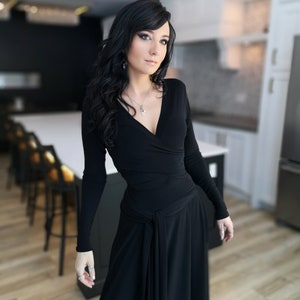 Maxi black fitted wrap dress.