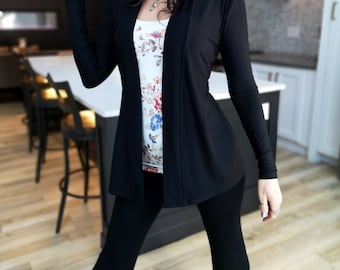 Getailleerd zwart vest, top met lange mouwen van bamboe-spandex