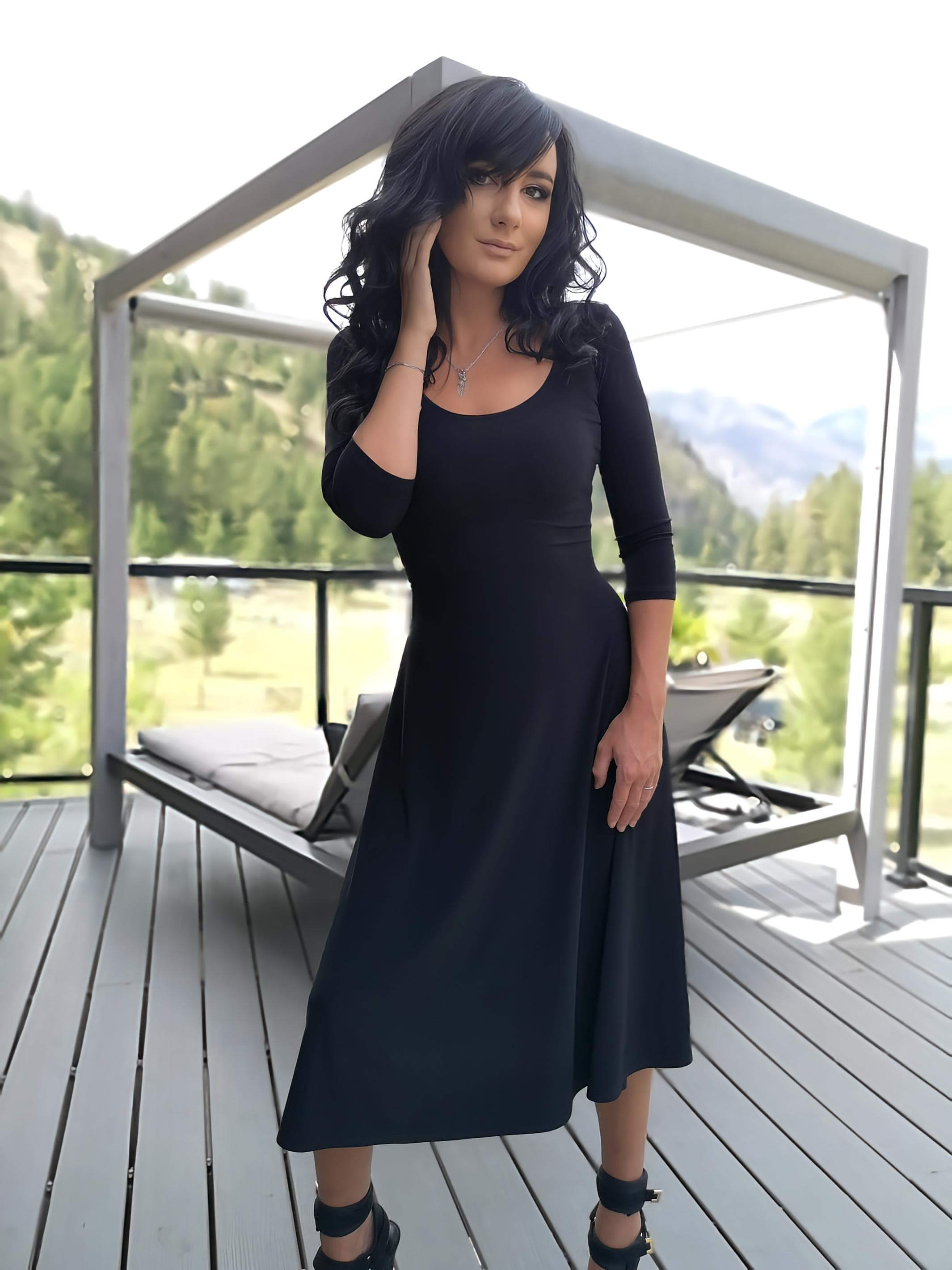 classy elegant black cocktail dress Affordable Chic Formal Dresses Off-the-Shoulder Front Slit Evening Dresses Size:7-8 years Back zipper Gathering through the torso Shirt Combination Black Dress