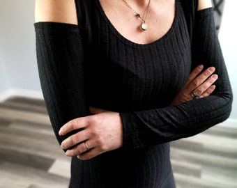 black cold shoulder tunic top