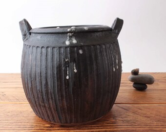 Cauldron Style Vase - Ceramic Stoneware - Handmade Wheel Thrown Pottery  1407