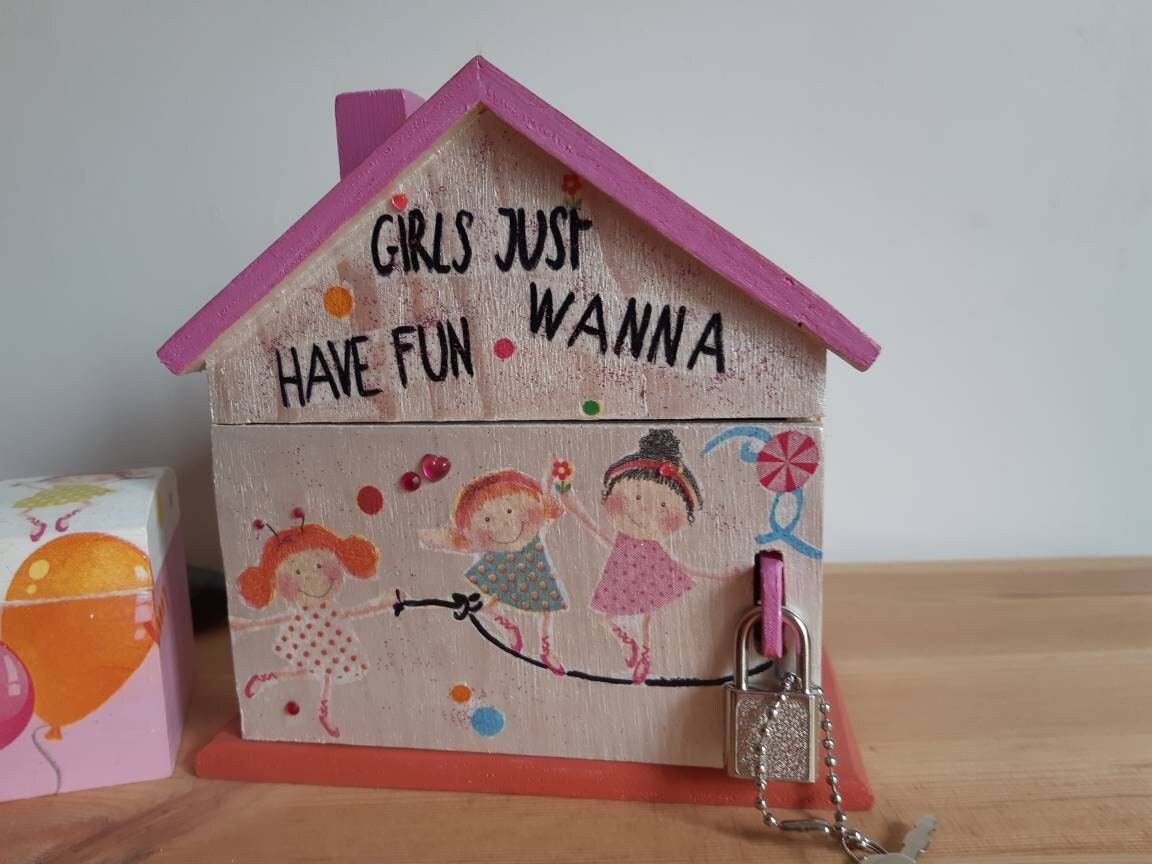 Tirelire Maison A Personnaliser et sur Commande