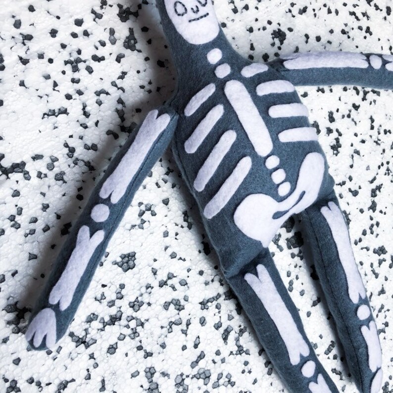FELT FRIEND SKELLY