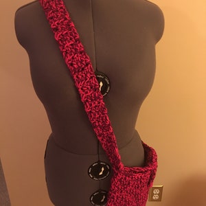 Crochet shoulder bag image 2