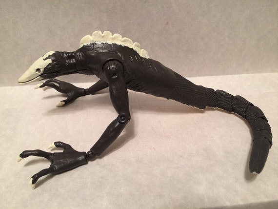 skull crawler figure