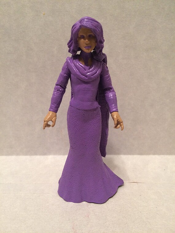 holdo figure