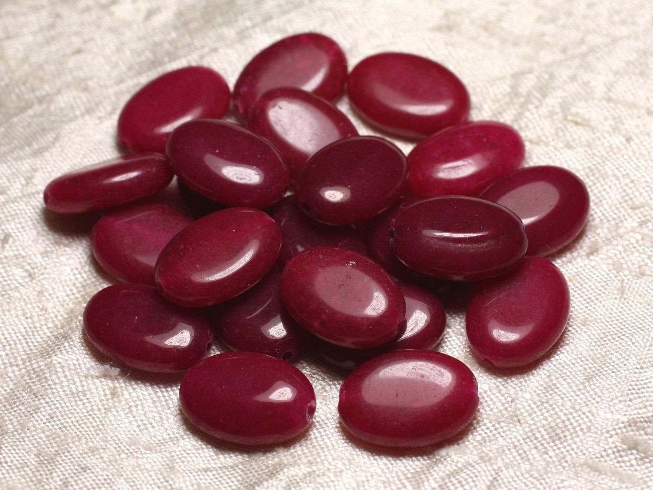 Lot De 14 Perles De Jade Grand Ovale 25x18mm Rouge Rose - Fil D'environ 39cm - Fait Main