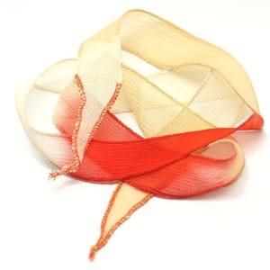 1pc - Hand-dyed Silk Ribbon Necklace 85 x 2.5cm White Yellow Red (ref SOIE122) 4558550003348