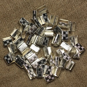 200pc - Findings Ends Terminators to fold down silver metal claws nickel free 7x5.5mm - 4558550021380