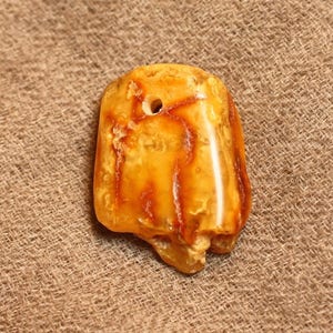 N44 – Anhänger aus natürlichem baltischen Bernstein, 30 mm, gelb-orange – 4558550027757