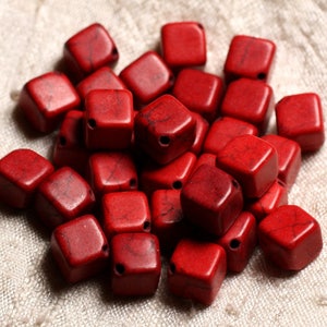 20 stuks - Synthetische turquoise kubuskralen 8x8mm rood 4558550011626