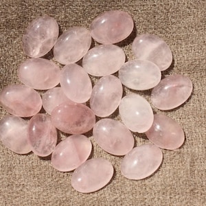 1 Stück – Ovaler Rosenquarz-Stein-Cabochon 14 x 10 mm transparent hellrosa – 7427039741880