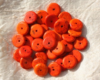 20pc - Perles Turquoise synthèse Rondelles 12 x 2-3mm Orange -  4558550016300