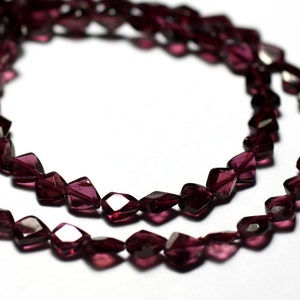 20pc - Garnet Stone Beads - Faceted Triangle Drops 5-6mm - 8741140025844