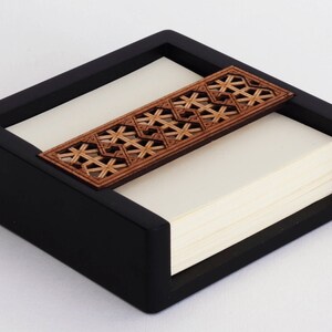 Luxury Wooden Memo Pad Holder with Note / Telephone Pad Desk Organiser & Desk Tidy Lattice Geometric Design image 1