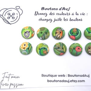 Green patterned buttons, 1.5 cm, handmade from polymer clay