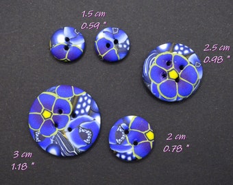 Boutons bleus à motifs - plusieurs  dimensions au choix- faits à la main