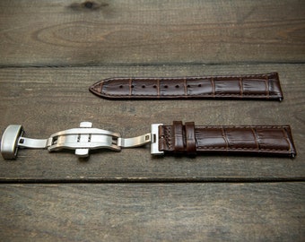 Leather watch strap made of calf leather with croc grain pattern 18, 19, 20, 21, 22 mm. Deployment clasp.