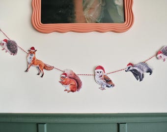 British Wildlife Christmas Garland, Pretty Christmas Decoration