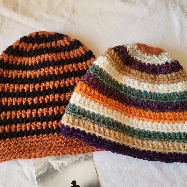 Bonnet coloré fantaisie en laine , 2 modèles au choix, crochet, chapeau, fait main.