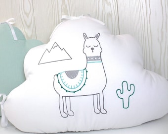 Coussin nuage blanc brodé avec un lama. Taille au choix