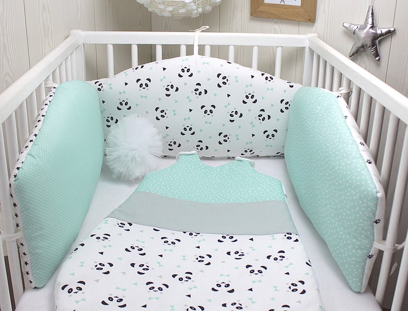 Tour de lit bébé en 3 panneaux réversibles couleur vert - Créatrice ESTY : PetitLionForBaby