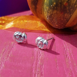 Halloween Pumpkin Earrings: Sterling silver studs, spooky jewellery, Jack O&#39;lantern, Autumn gift