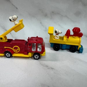 Snoopy aviva toys - Etsy 日本