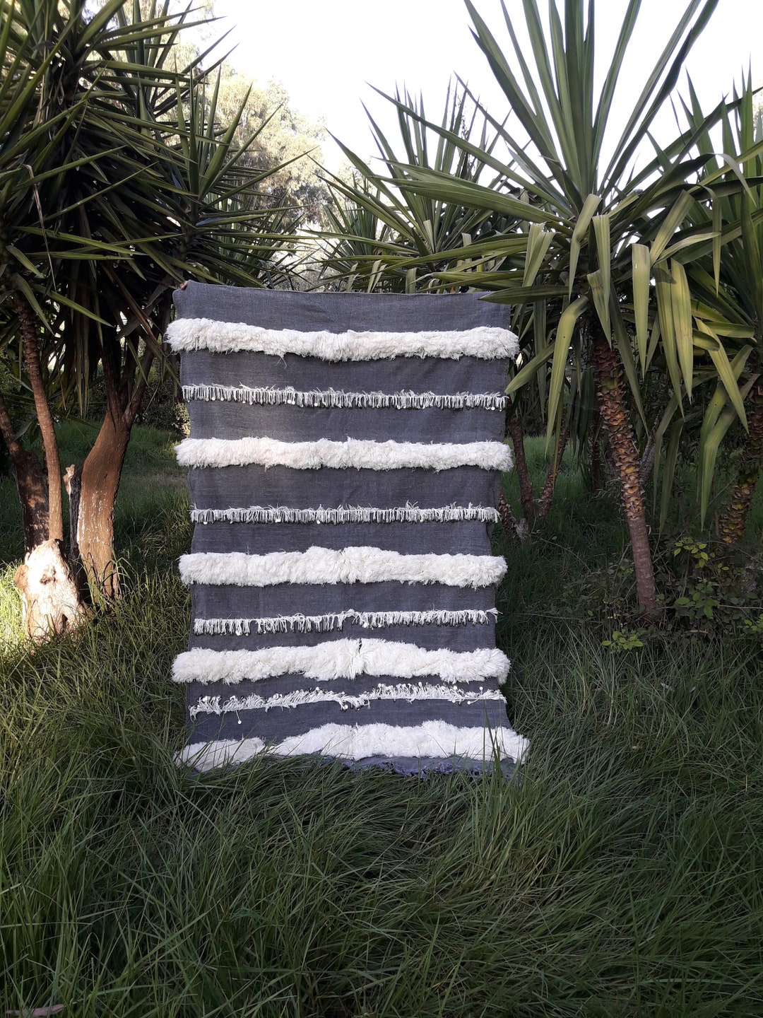 Housse de handira berbère marocaine, housse de coussin de mariage avec paillettes, laine tissée à la main, couverture blanc crème. Boho Tassel Taillier 48x48 cm - France