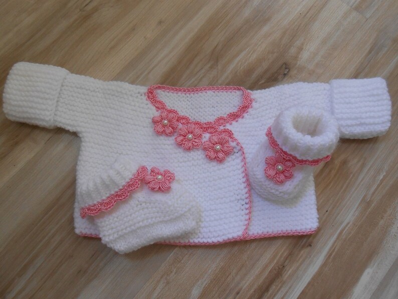 newborn baby sweater baby/'s jacket knitted baby sweater baby socks White pink baby cardigan baby girl sweater