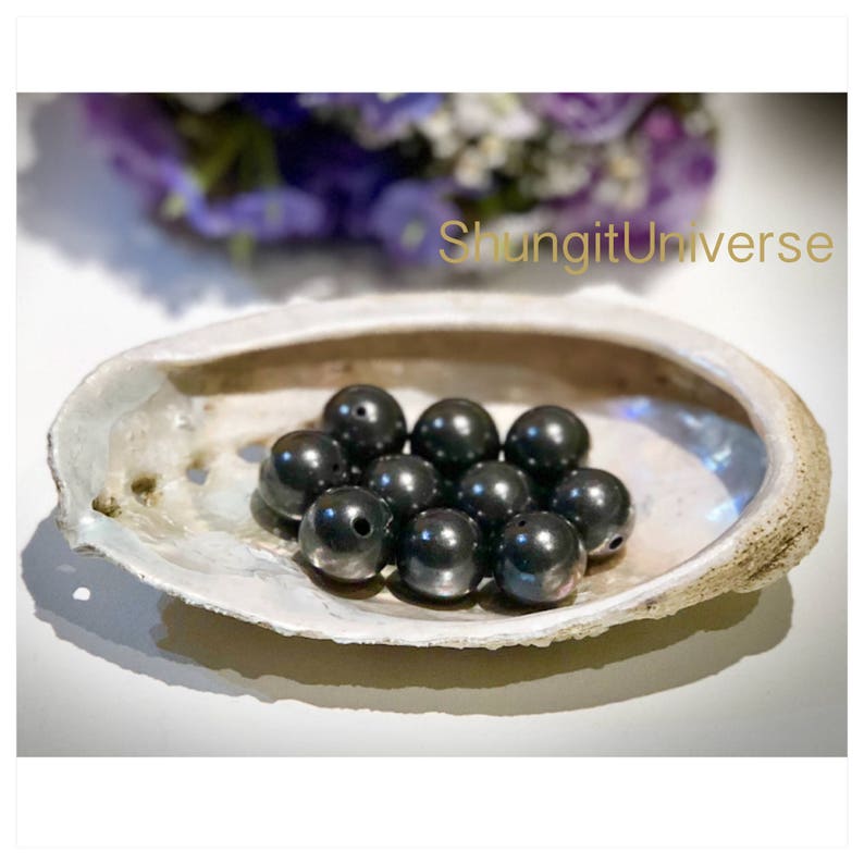 10 Shungite round beads,hole 0,6-0,9mm