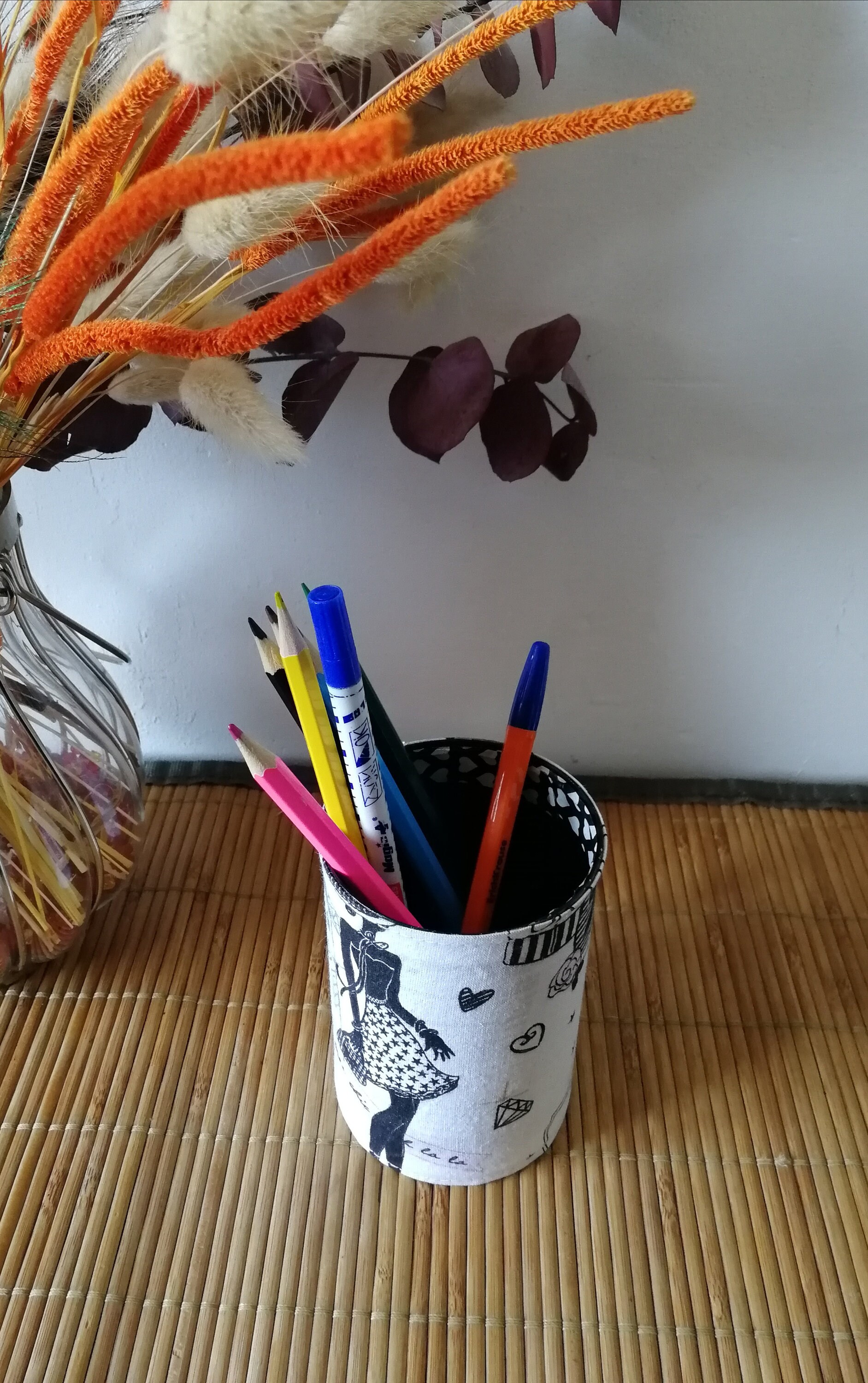 Pot à Crayons La Robe Noir