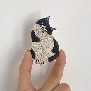 Handmade clay cat fridge magnet/ Fridge Magnet / Cute Magnet / Cat Magnet / Cat Cute Magnet/Brooch