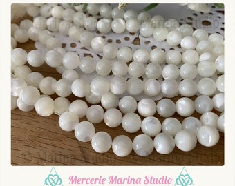 Lot de 10  perles en nacre blanche avec nacre 8mm ou 6mm---Minimum de commande 5 euros hors frais d'envois