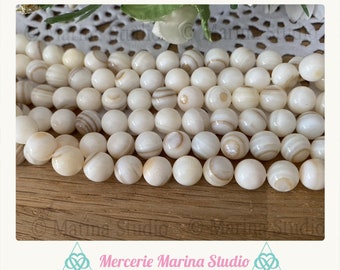 Lot de perles en nacre 8mm ou 6mm -perles de bénitier naturelle---Minimum de commande 5 euros hors frais d'envois