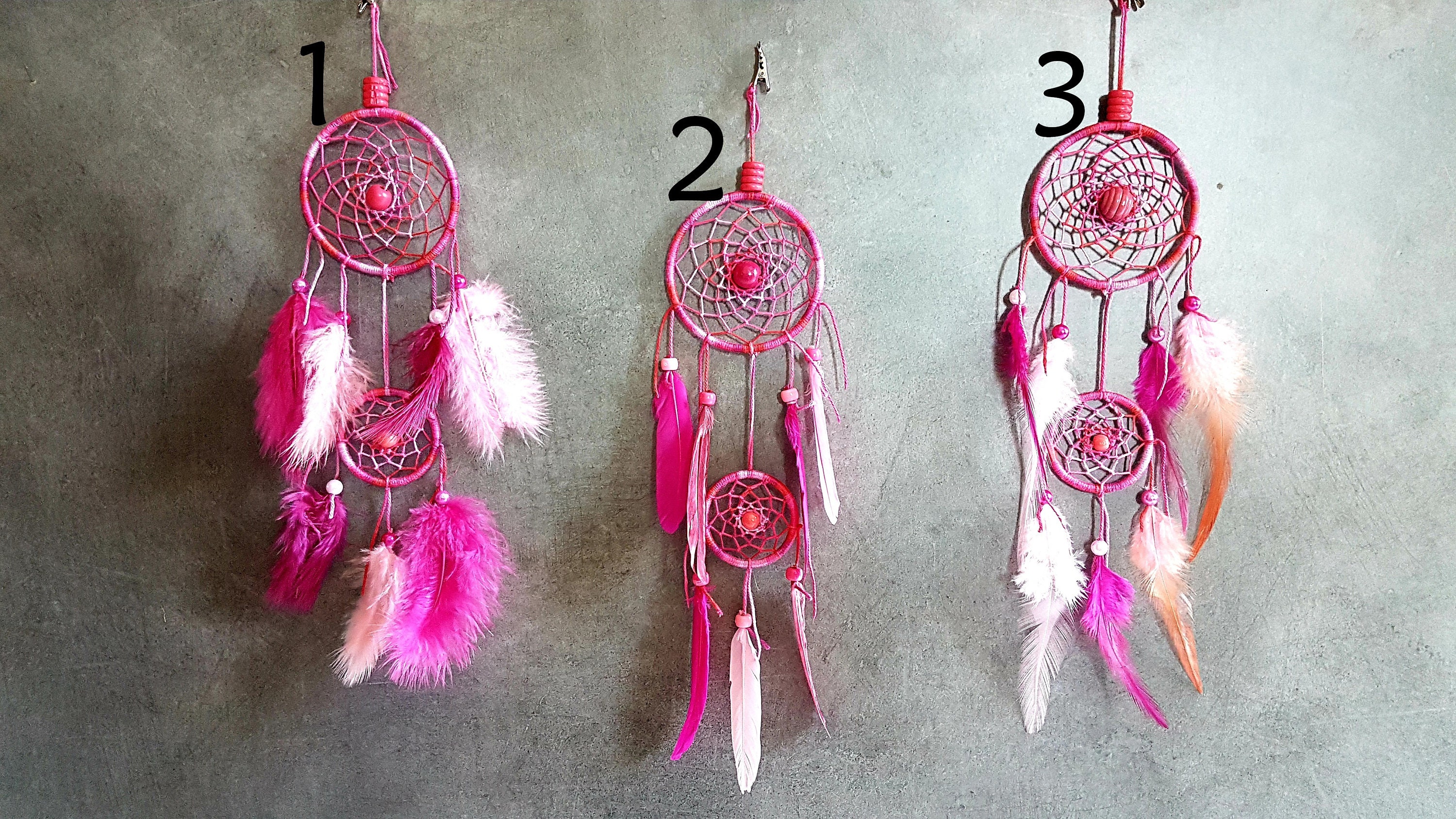 Attrape Rêves, Fait Main, Dreamcatcher, Capteur de Décor Mural, Tons Rose/Taille Réelle 35 cm