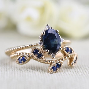 Blue Sapphire Vintage Engagement Ring Oval Sapphire ,white Diamond , Solid 14k Yellow Gold Bridal Set image 5