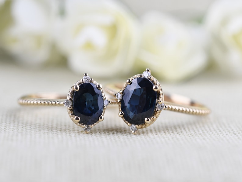 Blue Sapphire Vintage Engagement Ring Oval Sapphire ,white Diamond , Solid 14k Yellow Gold Bridal Set image 7