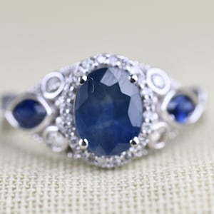 Vintage Style 2CT Oval Dunkelblau Saphir Diamant Halo 14K Solid Gold Verlobungsring
