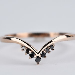 Vintage black diamond tiara wedding band rose gold yellow gold white gold ring